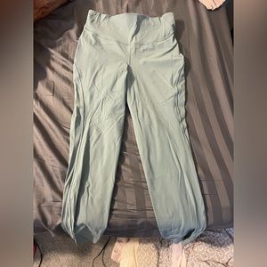 Lululemon base pace leggings